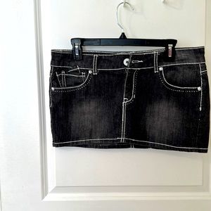 Bongo jean mini skirt
